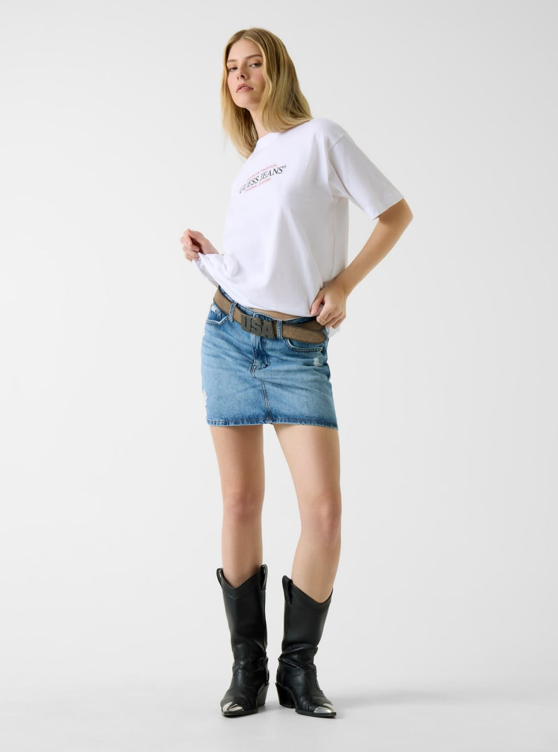 Guess Jeans White Oversized American Tradition T-Shirt W4YI08K8HM0 Full View