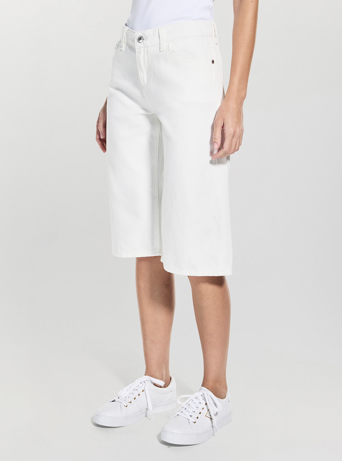 GUESS Womens White Baggy Bermuda Shorts W5BD91D5N92 Side View