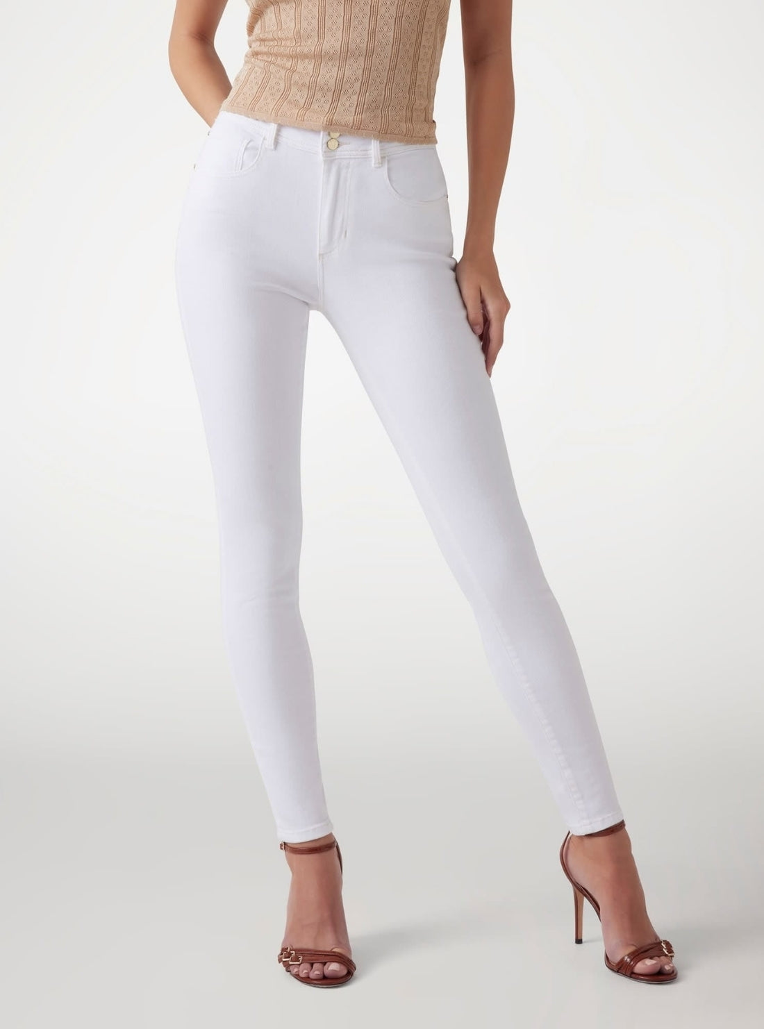 GUESS Womens White Mid-Rise Shape Up Skinny Jeans W5GA34D5N72 Front View
