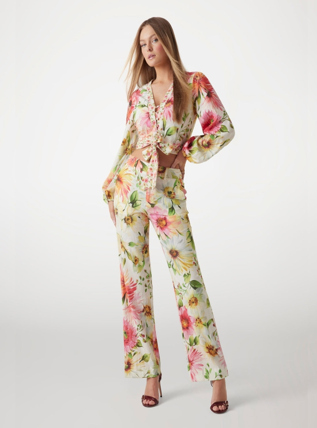 GUESS Womens Floral Print Colette Trousers W5GB46WG4G0 Full View