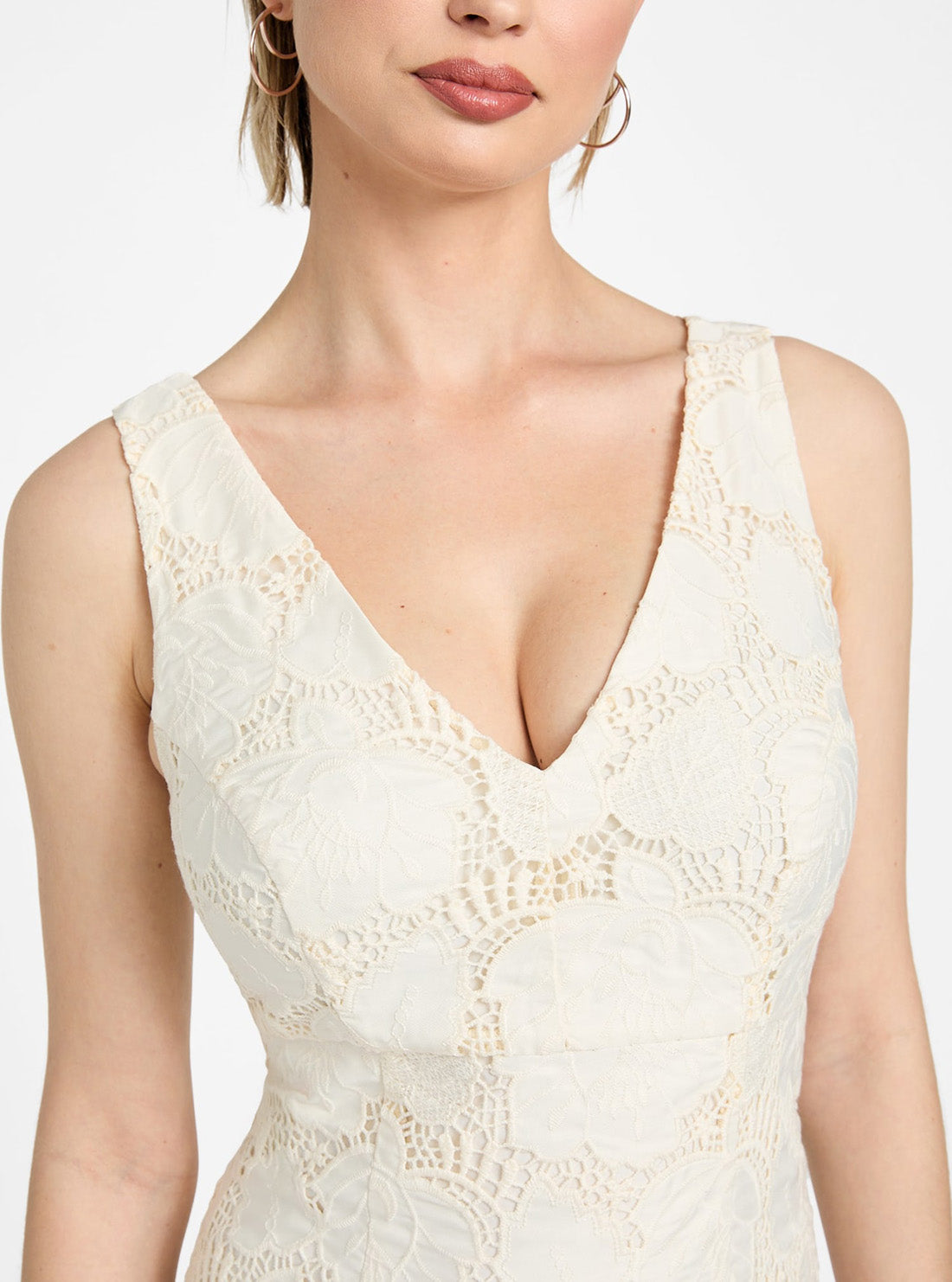 GUESS Women's White Sleeveless Vega Mini Dress W5GK72WH6I0 Front View