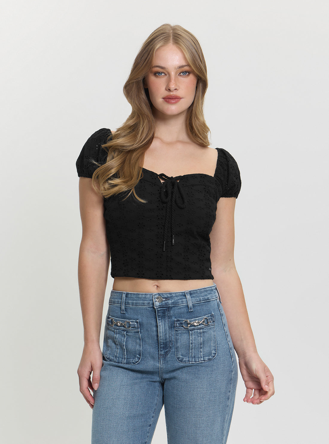 GUESS Womens Black Eliane Puffed Cropped Top W5GP13KCVA1 Front View