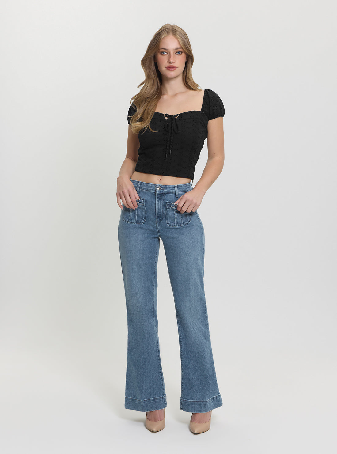 GUESS Womens Black Eliane Puffed Cropped Top W5GP13KCVA1 Full View