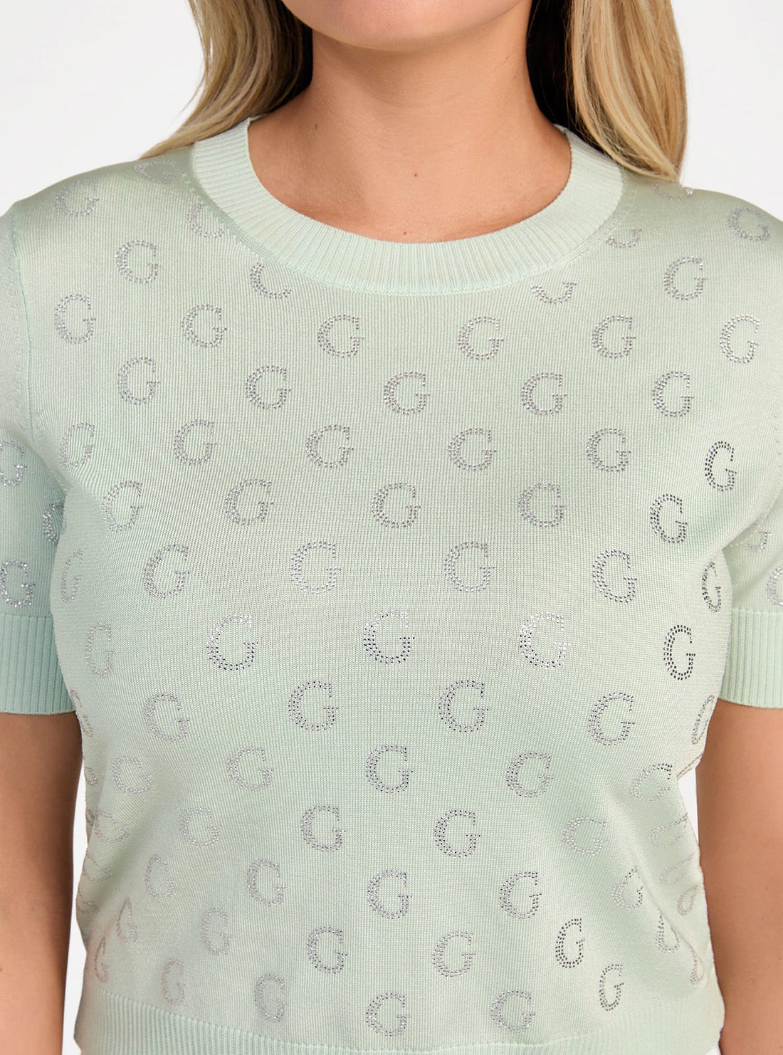 GUESS Women's Green Jasmine Boxy Sweater Top W5GR05Z3D60 Front Detail View