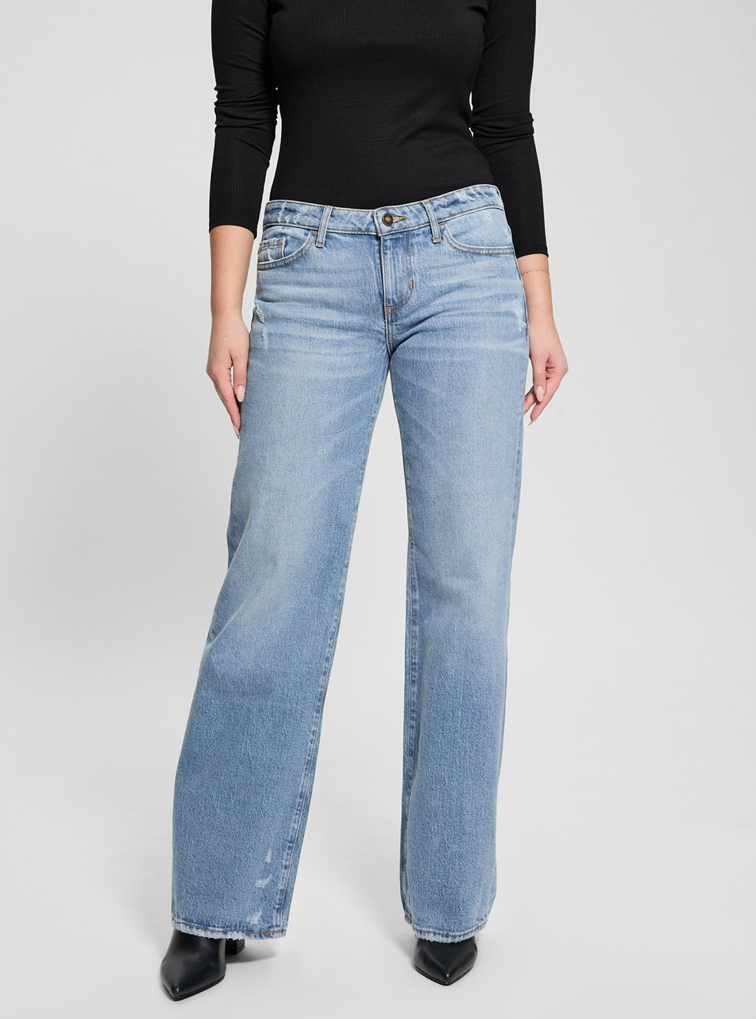 Blue Low Rise Slouchy Denim Jeans in Mid Wash