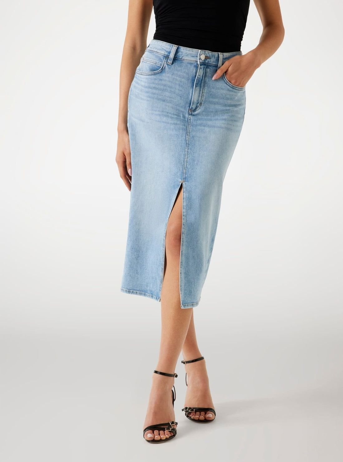 GUESS Womens Blue Mila Denim Skirt W5YD1LD5QQ0 Front View