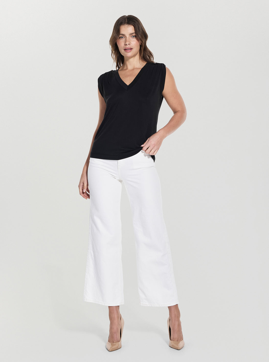 GUESS Womens Black V-Neck Elevated Basic Top W5YP52KCYW2 Full View