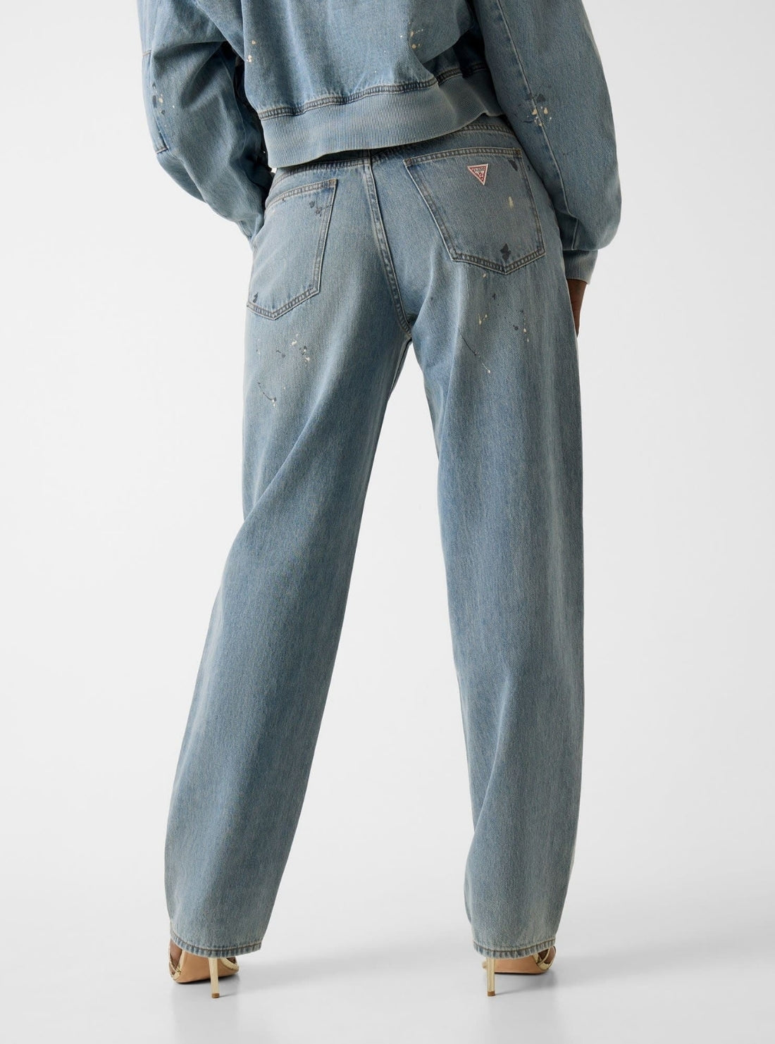 GUESS Womens Low-Rise Relaxed Barrel Jeans in Light Vintage Wash W6GA29D0973 Back View