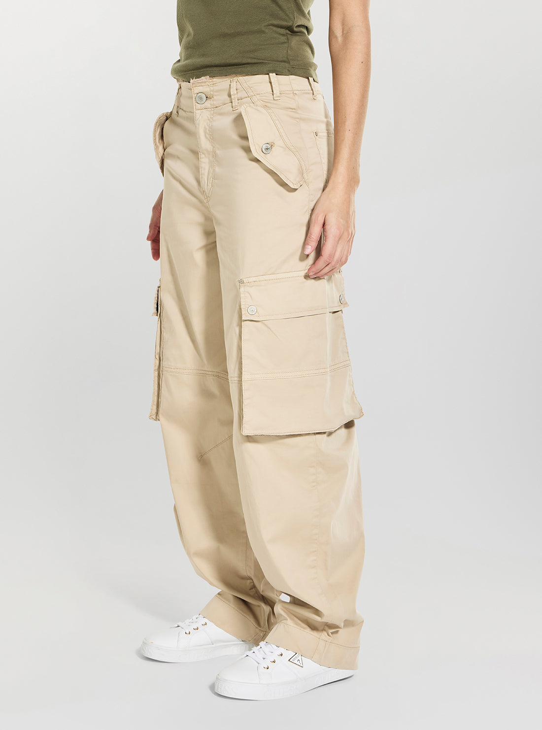 GUESS Womens Beige Baggy Cargo Pants W6GB16W1888 Side View