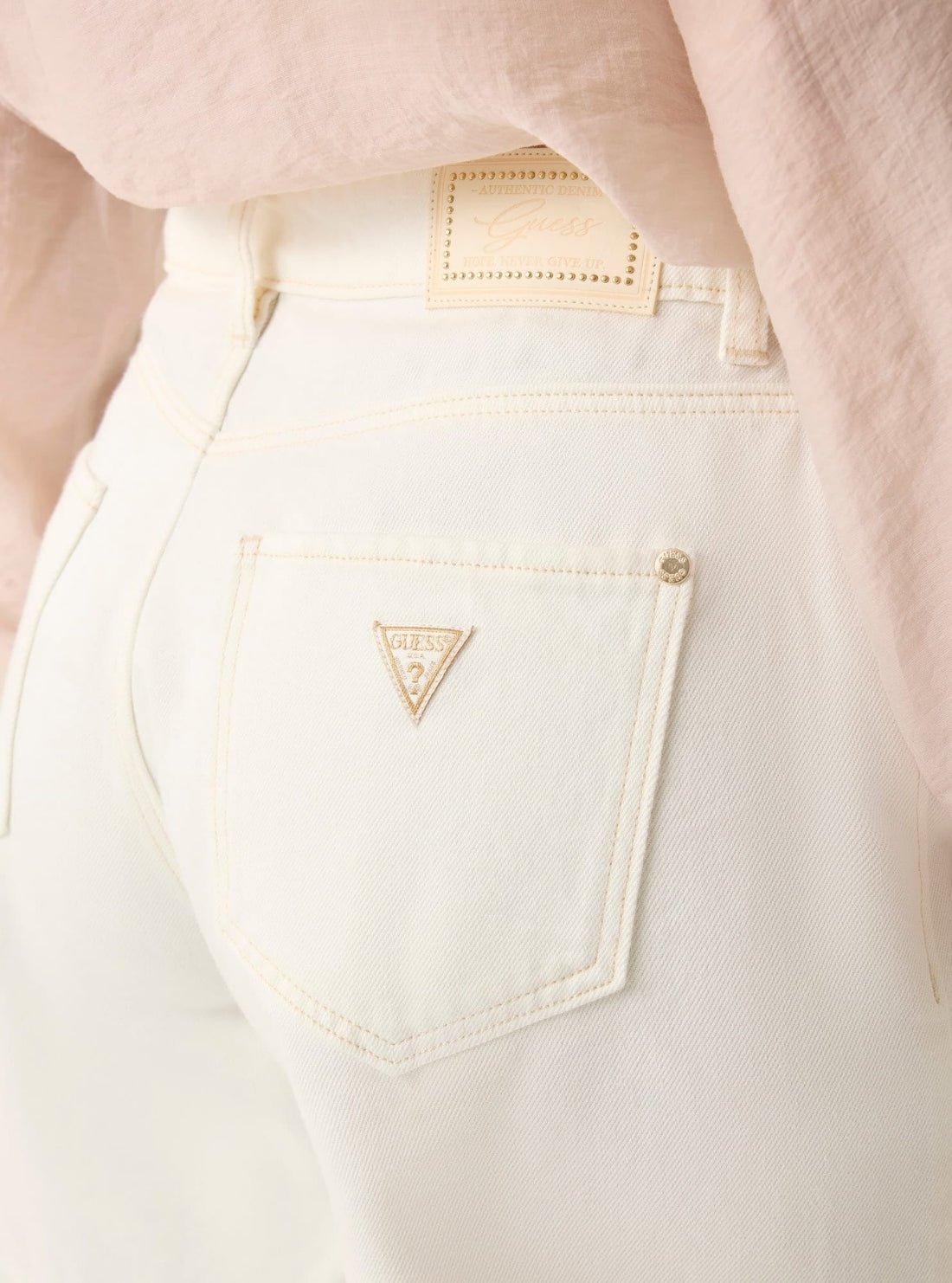 GUESS Womens White Super Relaxed Denim Shorts W6GD1AD0704 Detail View