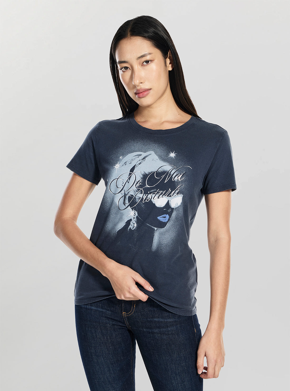 GUESS Womens Blackened Blue Do Not Disturb Easy T-Shirt W6GI26K3150 Front View