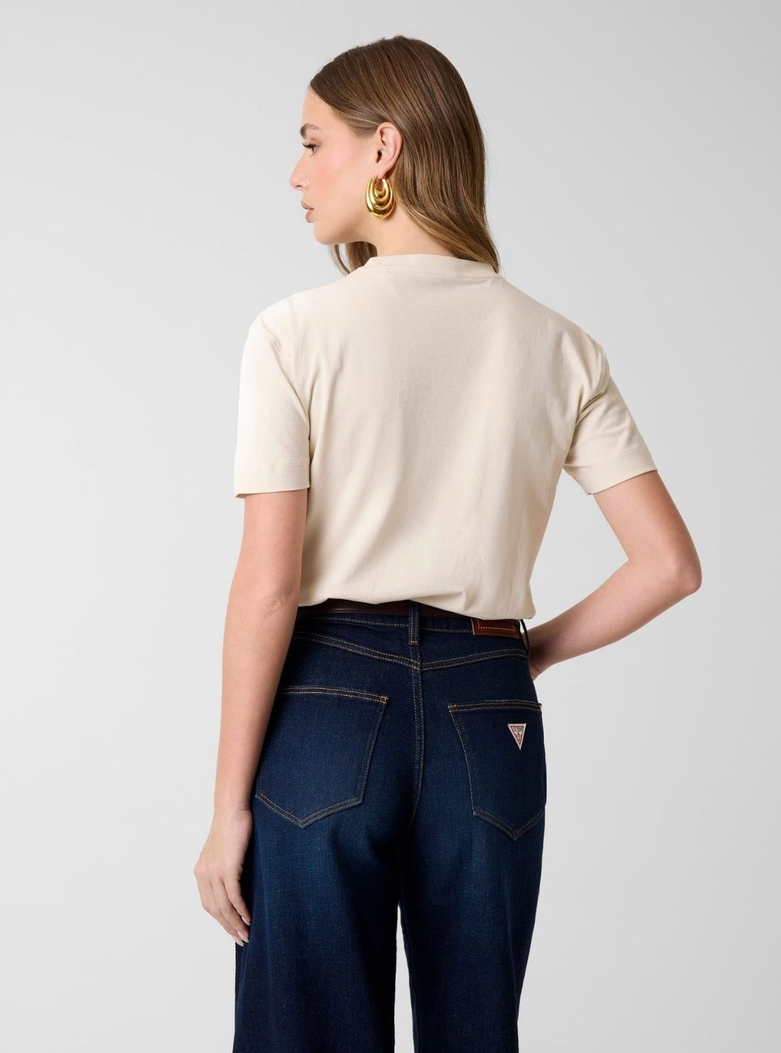 GUESS Womens Pearl Oyster Flowers GUESS Box T-Shirt W6GI27K3160 Back view