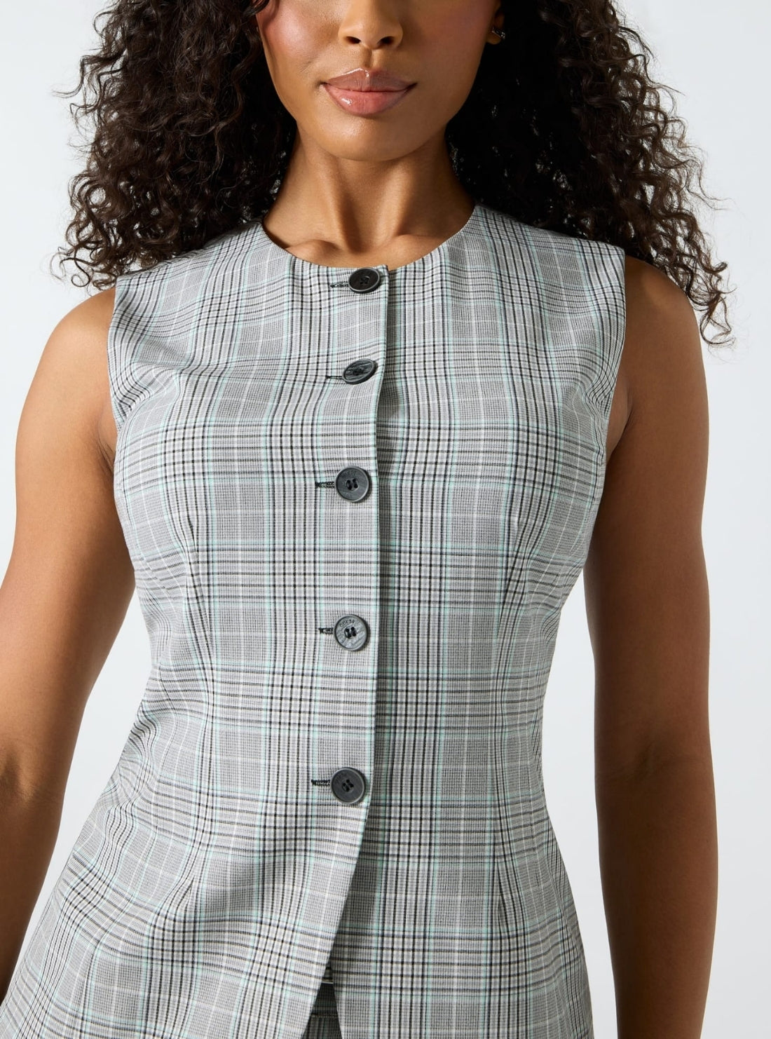 GUESS Womens Plaid Multi Camille Vest W6GN10W2139 Detail View