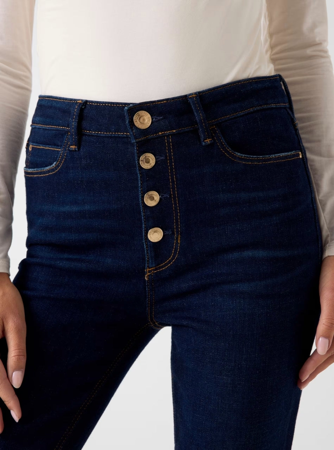 GUESS Womens High-Rise 1981 Button Jeans in Dark Wash W6RA28D6881 Detail View