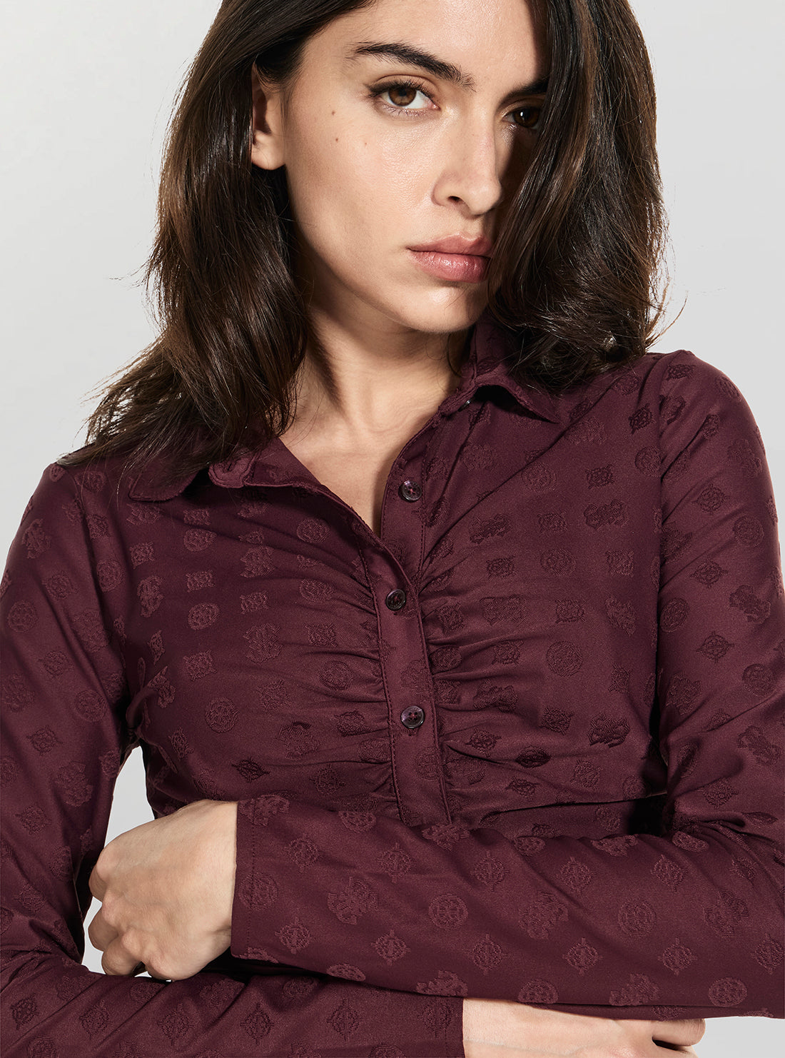 GUESS Womens Red Logo Shirring Nyna Top W6RP43KA660 Detail View
