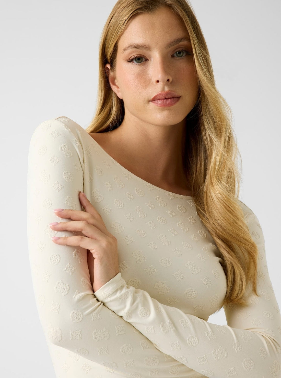 GUESS Womens White Nadene Scoop Back Top W6RP46KA660 Detail View