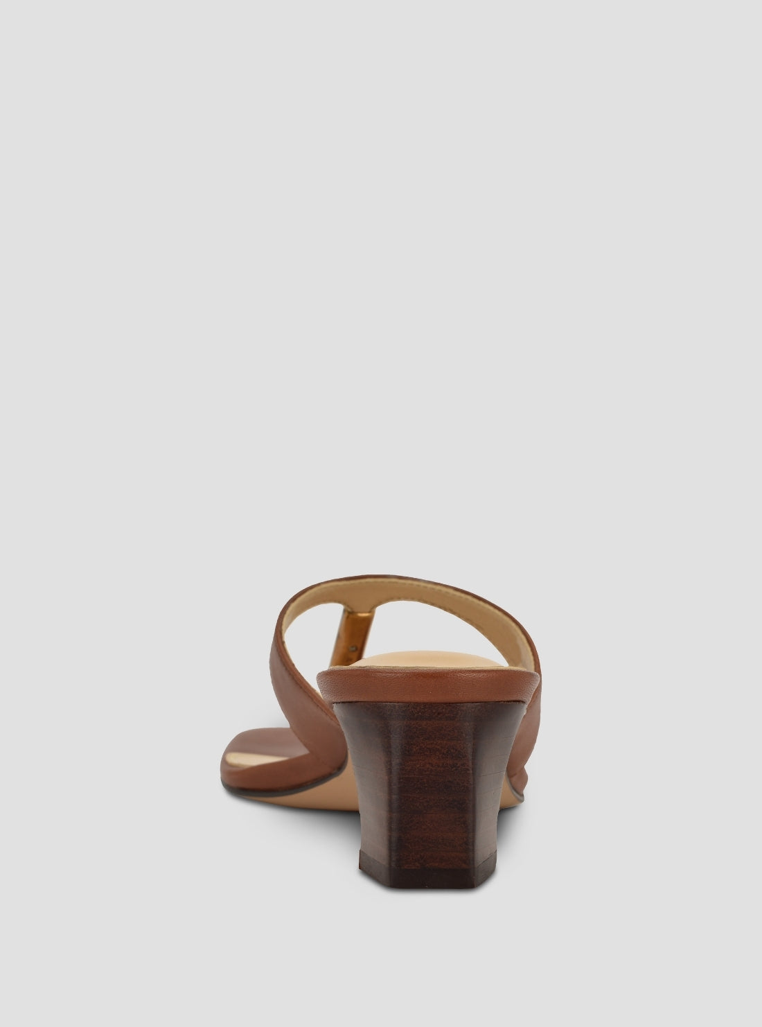 GUESS Womens Medium Brown Yaiza Heels YAIZA Back View