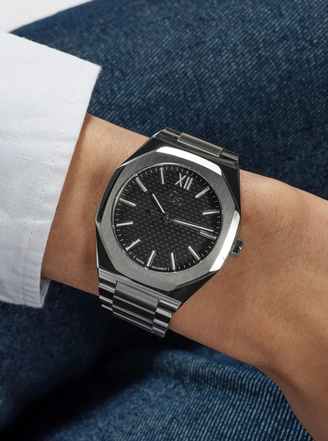 GUESS Watches Silver Black Dial GC Coussin Sleek Watch Z26004G2MF Detail View