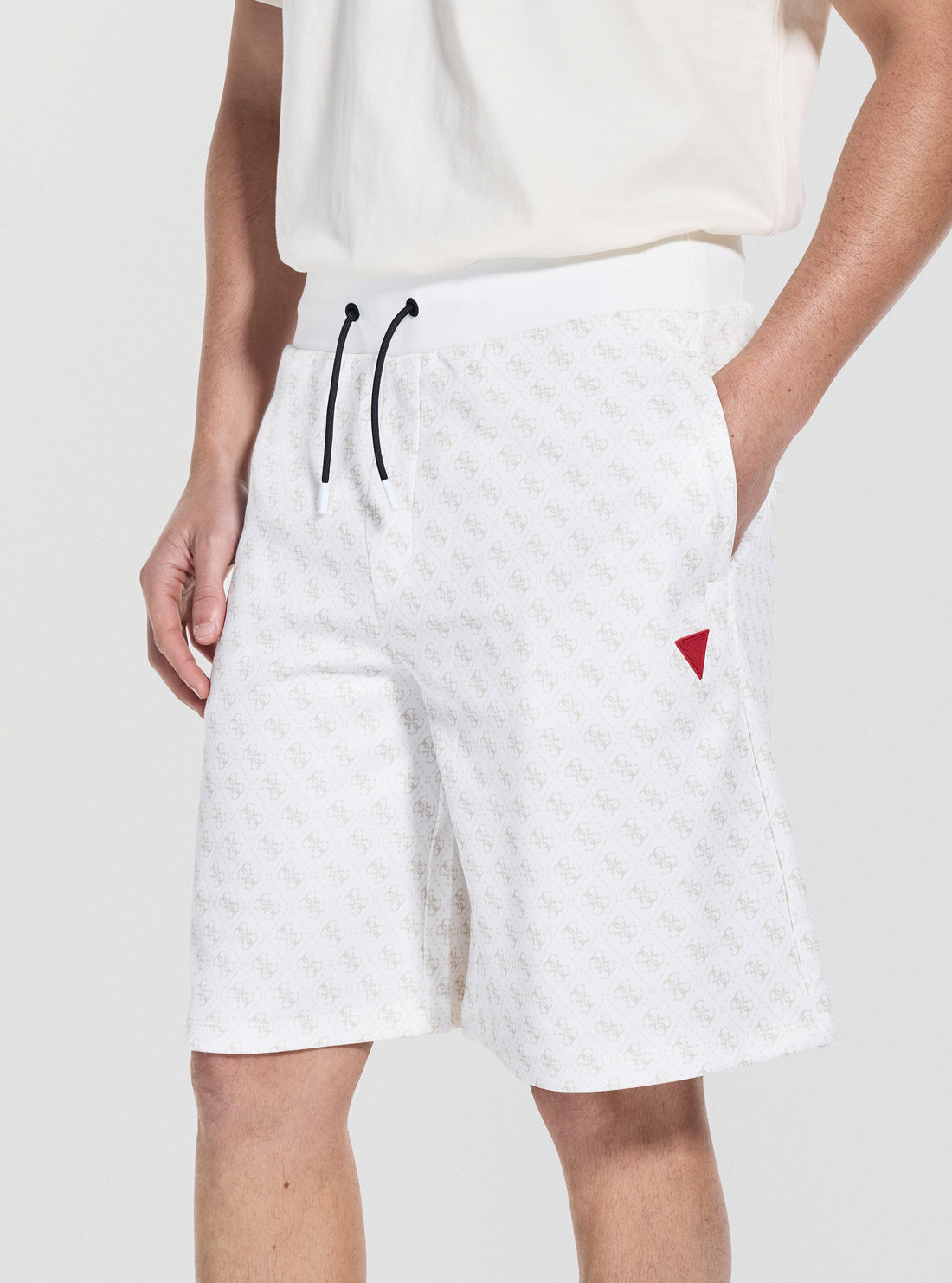 GUESS Mens White Logo Korbin Active Shorts Z4YD03FL04Q Front Side View