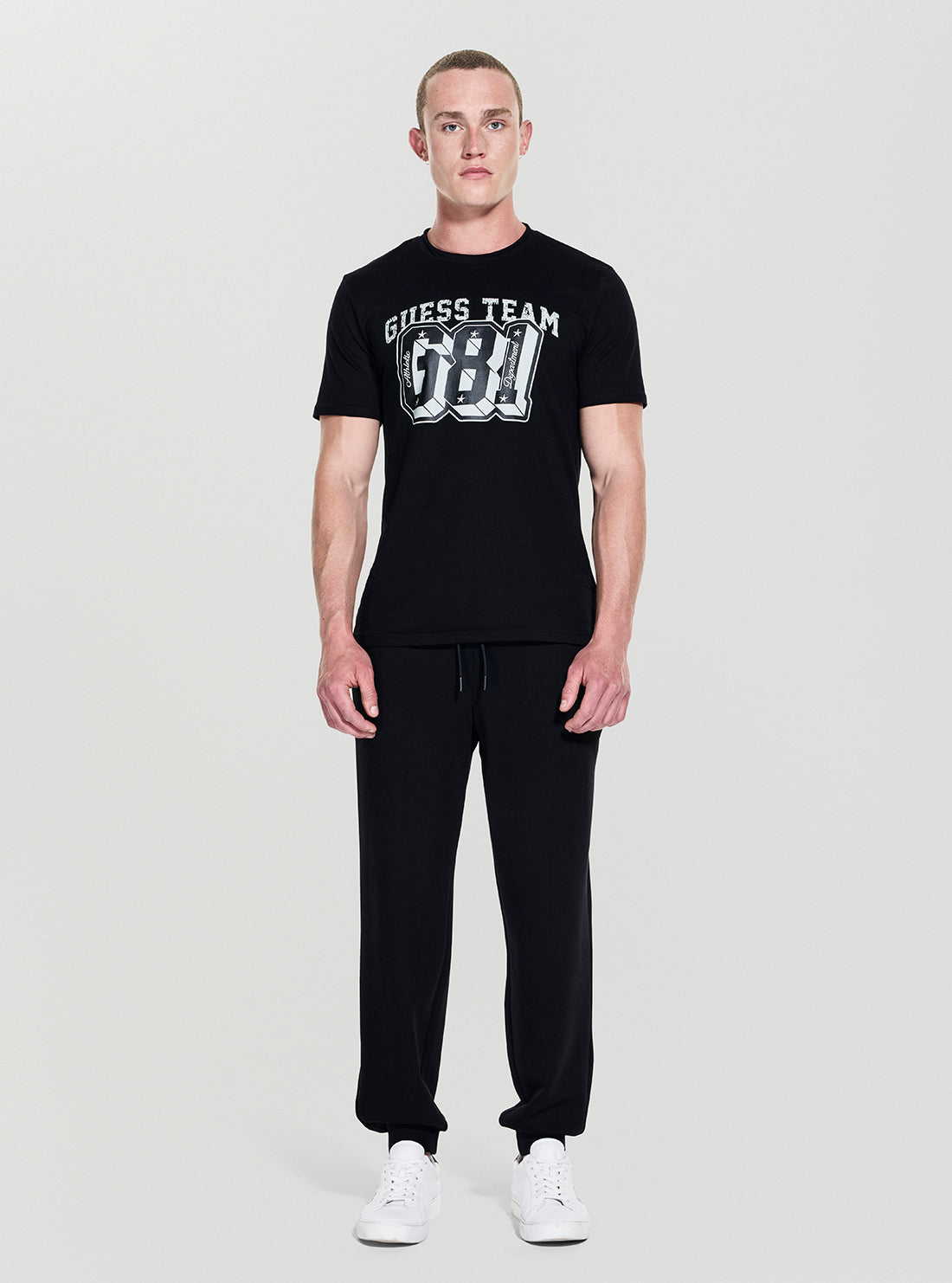 GUESS Mens Black Mentore Active T-Shirt Z5YI00I3Z14 Full View