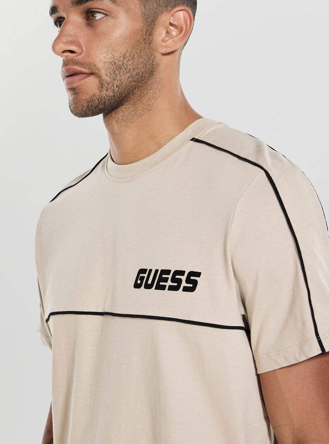 GUESS Mens Beige Cleto Logo Active T-Shirt Z5YI05I3Z14 Detail View