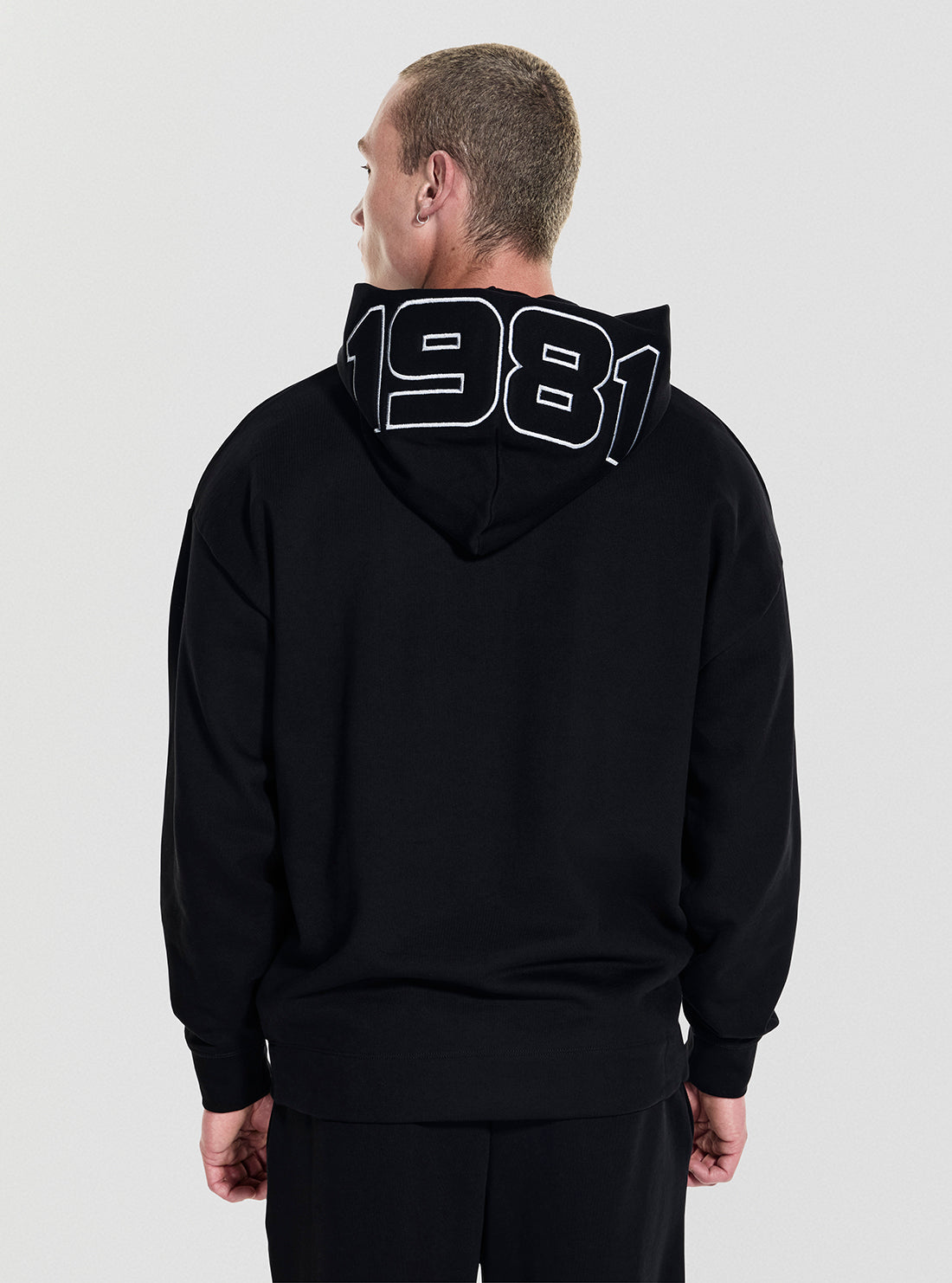 GUESS Womens Black Mentore Hoodie Active Sweatshirt Z5YQ00KCE91 Back View