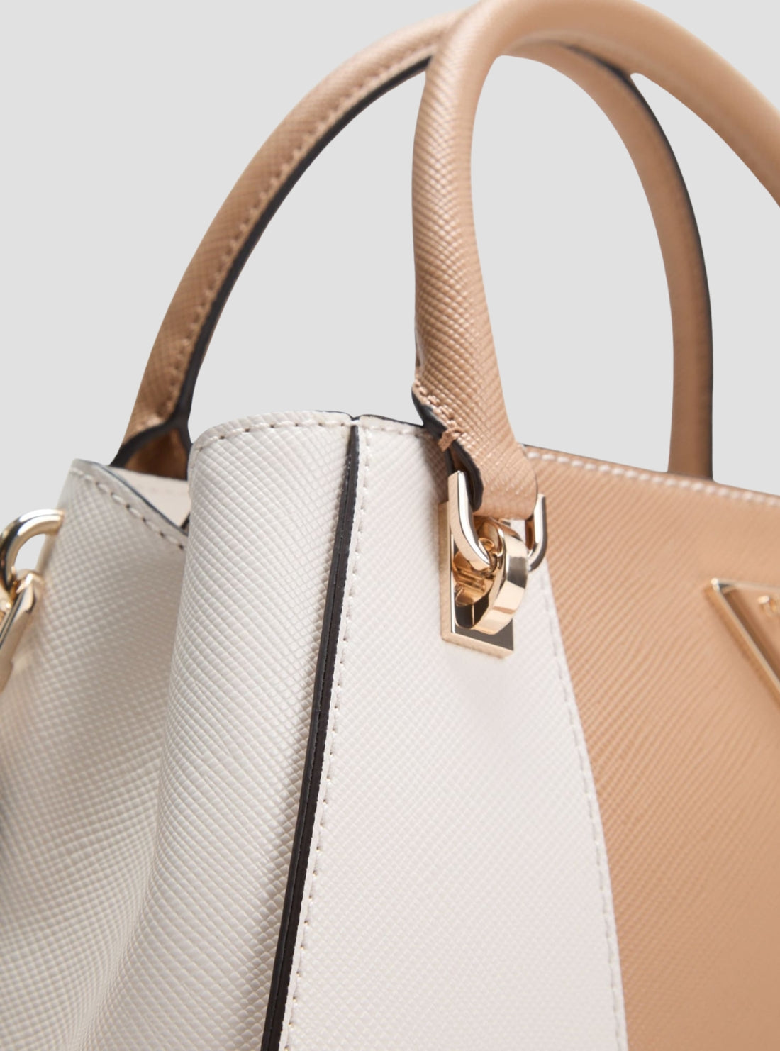 GUESS Womens White Beige Noelle II Luxury Satchel Bag ZG967207 Detail View_2