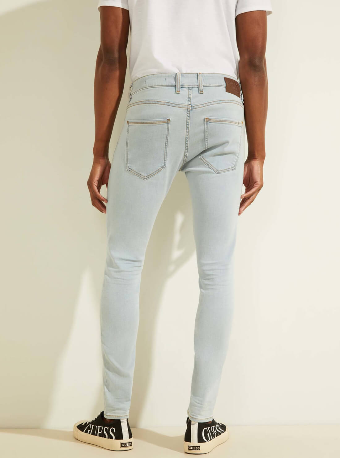 GUESS Mens Eco Low-Rise Super Skinny Denim Jeans in Light Wash M0YAN4R3UU0 Back View