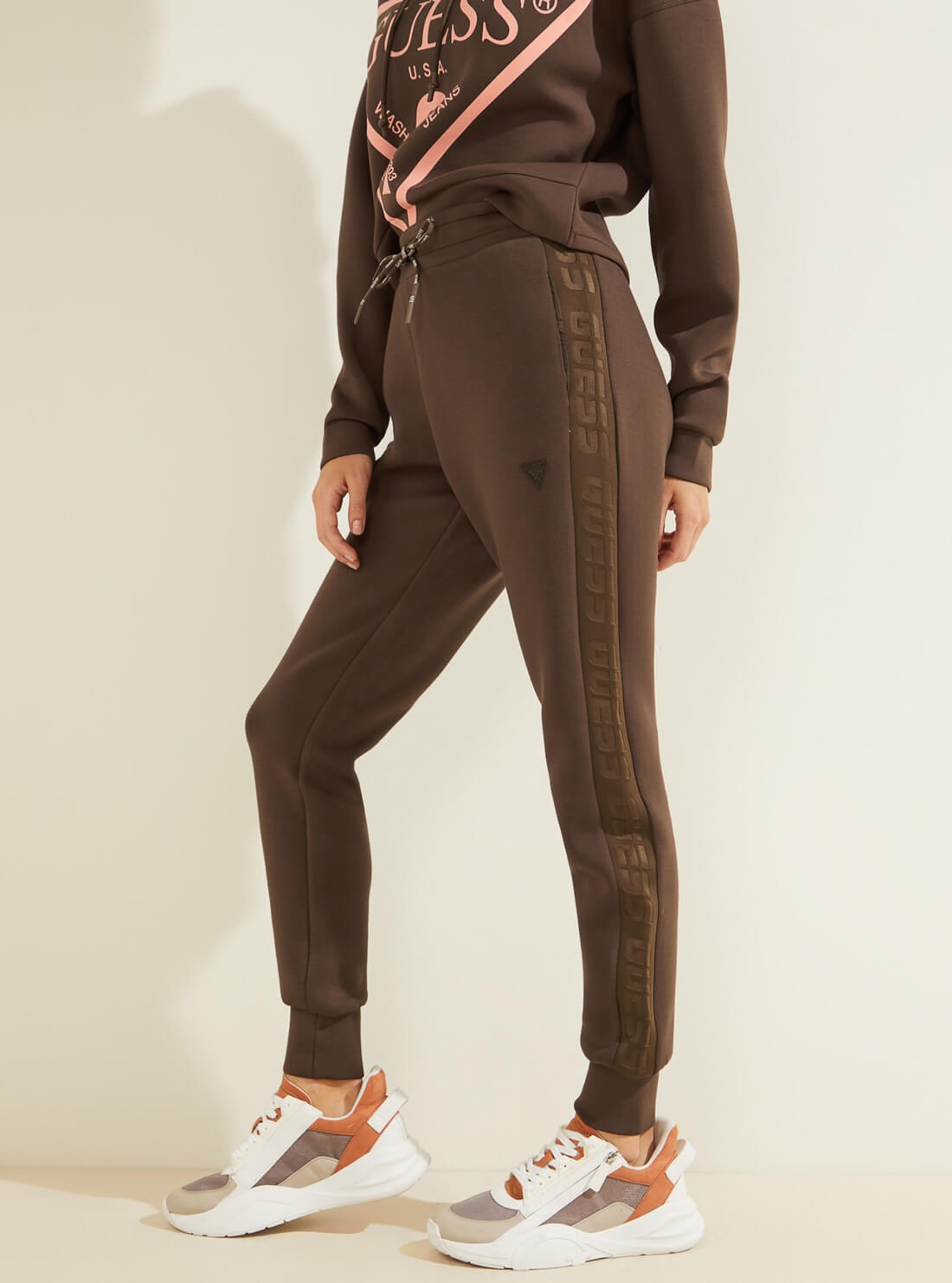 GUESS Womens  Eco Brown Allie Active Scuba Jogger Pants V2RB02KAMN2 Side View