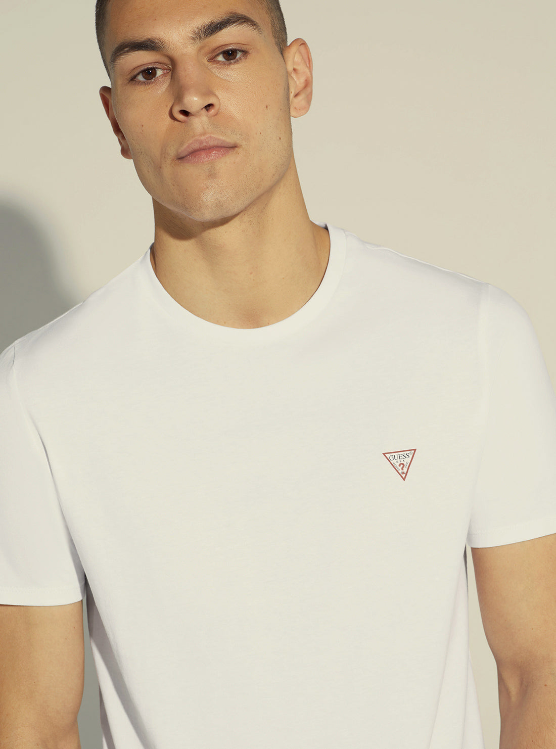 GUESS Men's White Core Logo T-Shirt M2YI36I3Z11 Detail View