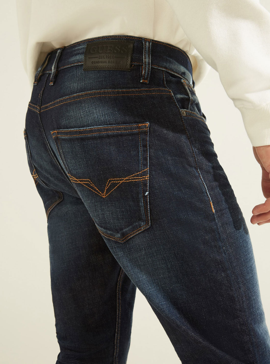 GUESS Mens Mid-Rise Athletic Tapered Denim Jean in Nightshade Wash    MBGAR53041B Detail View