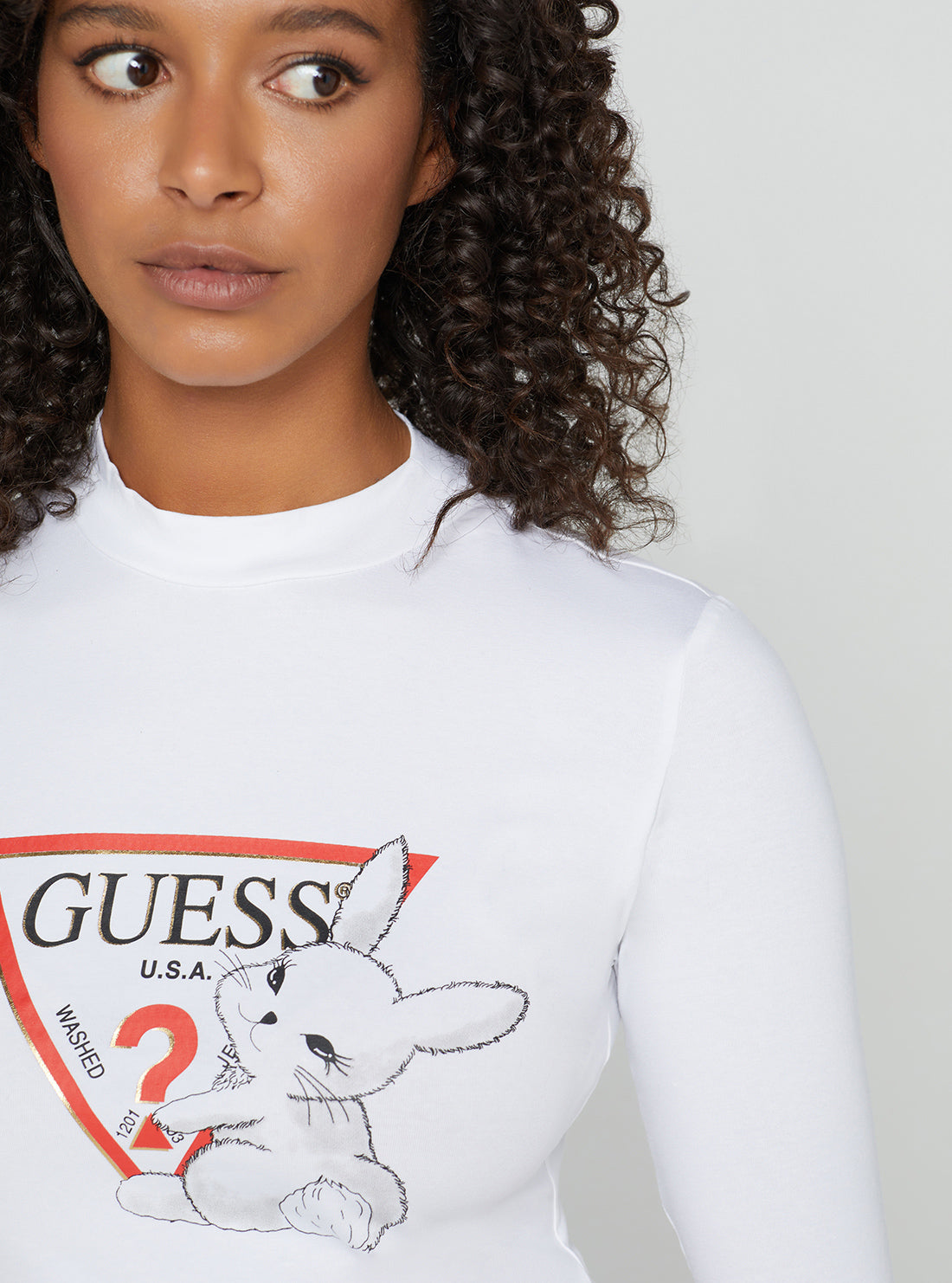 GUESS Womens White Golden Rabbit Cropped Logo T-Shirt detailed view