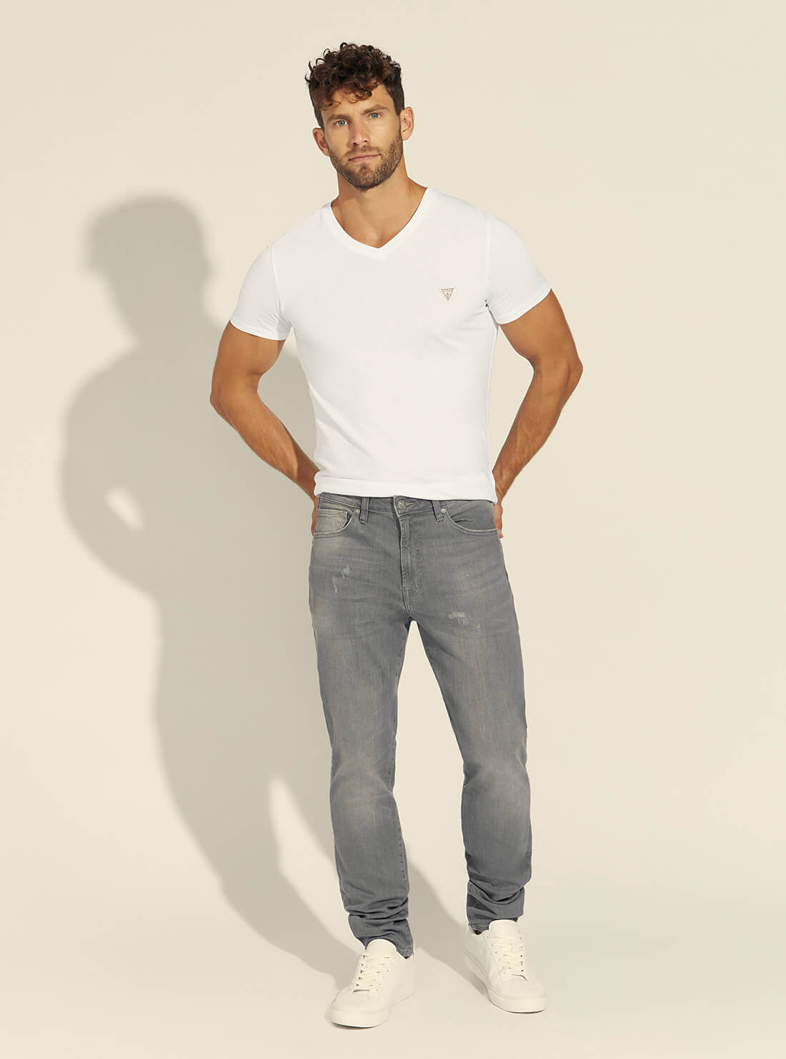 GUESS Mens Mid-Rise Slim Tapered Drake Denim Jeans in Grey Supra Wash M1BA37D4I04 Full View