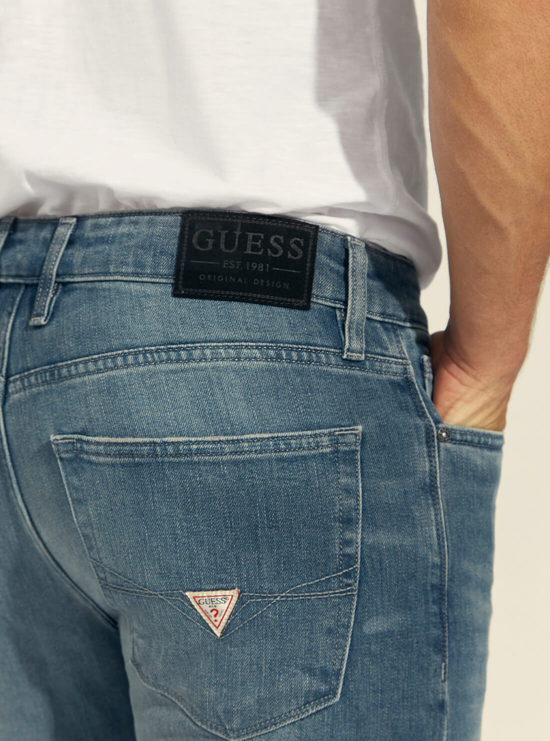 GUESS Mens Mid-Rise Slim Tapered Denim Jeans In Silverstar Wash M1BAS2D3Y43 Back Detail View